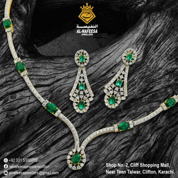 Necklace Set Zircon + Emerald