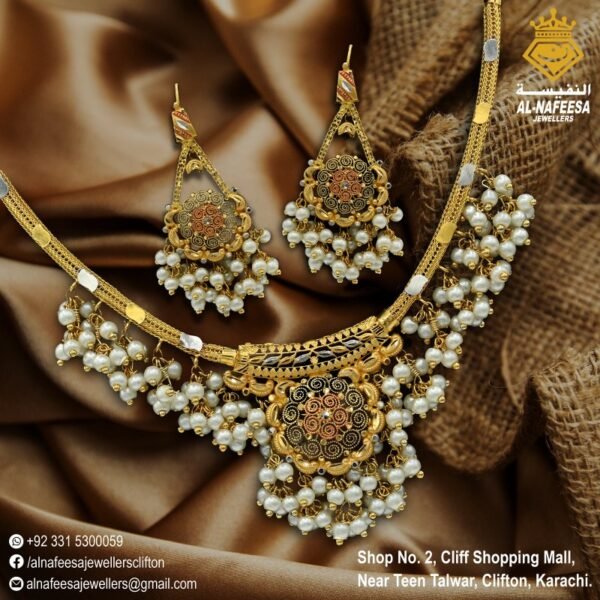 Gold Necklace 002