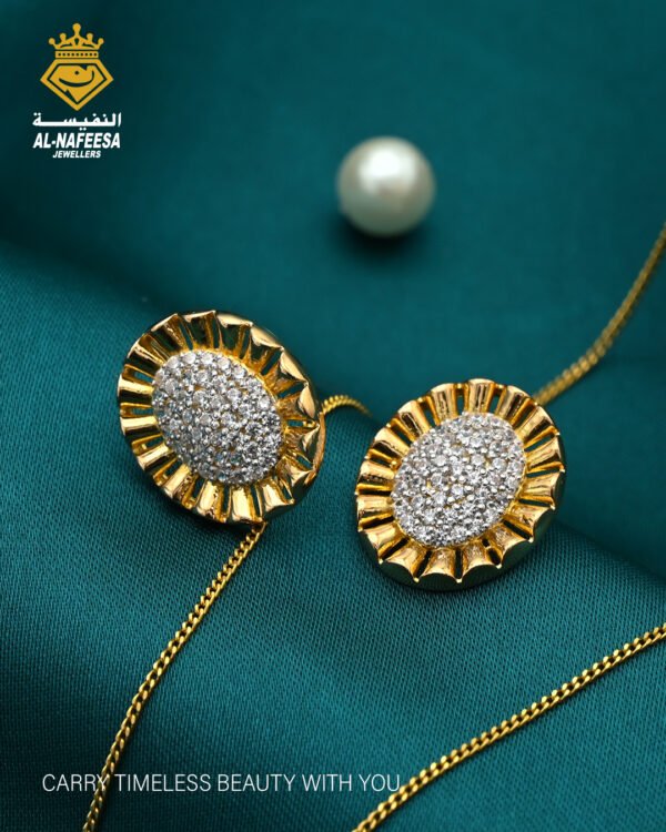 Gold Tops